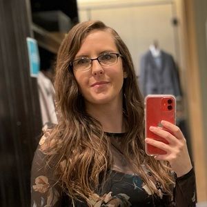 Meet your Posher, Megan